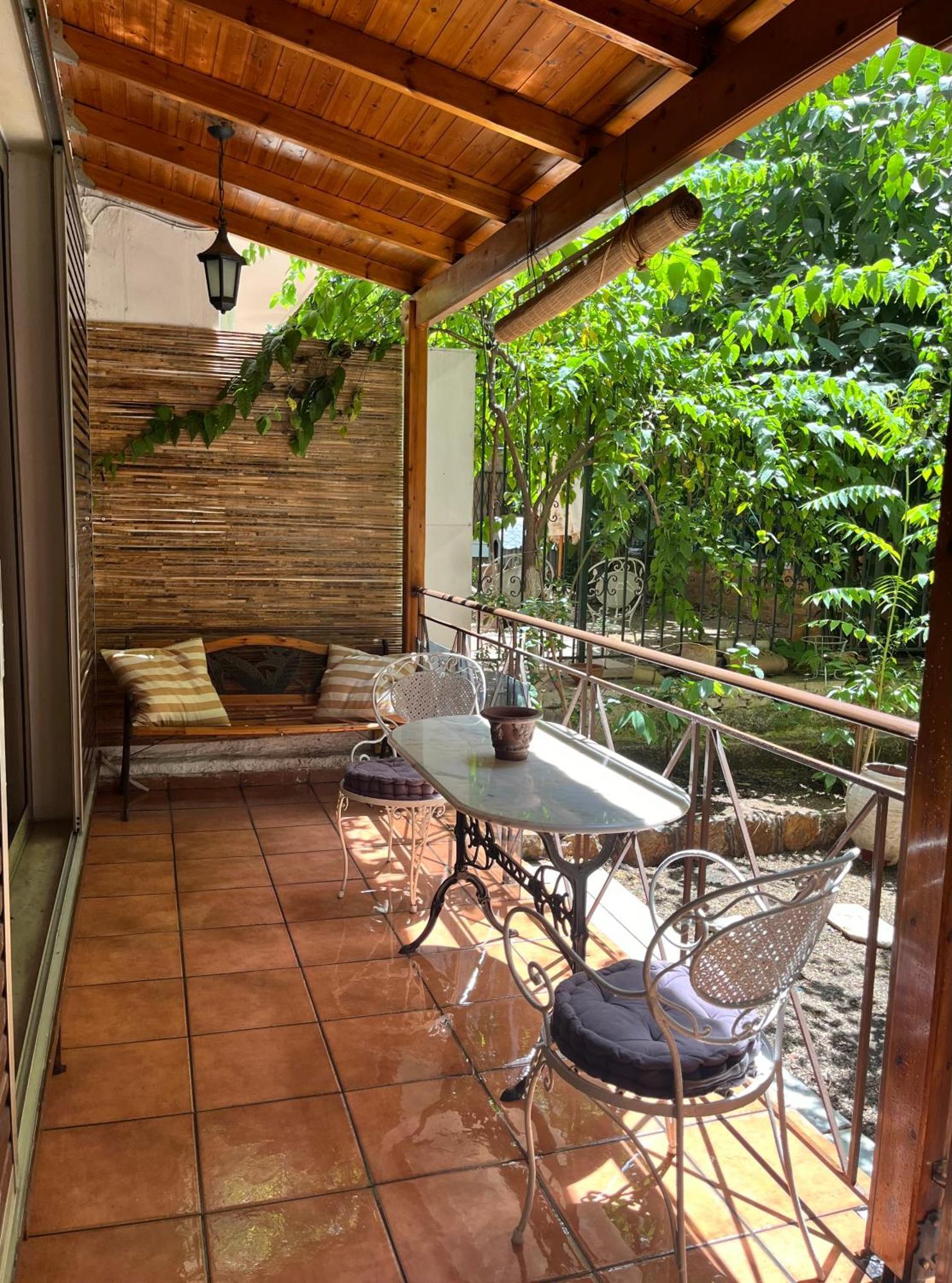 Quiet Apartment With Garden View In Kolonaki Atina Dış mekan fotoğraf
