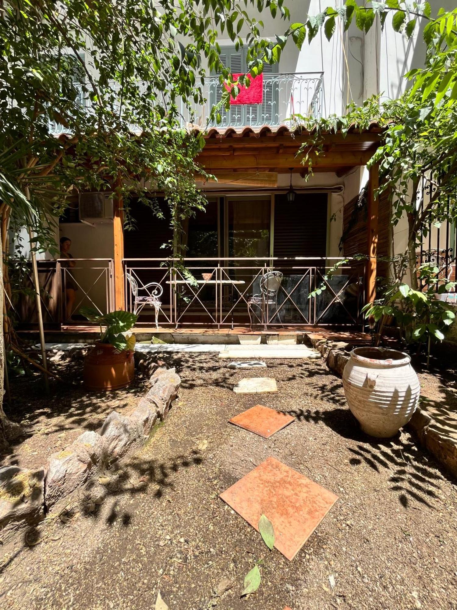 Quiet Apartment With Garden View In Kolonaki Atina Dış mekan fotoğraf